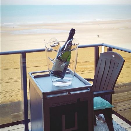 Modern Studio Direct Seaview & Free Parking Ostend Exterior photo